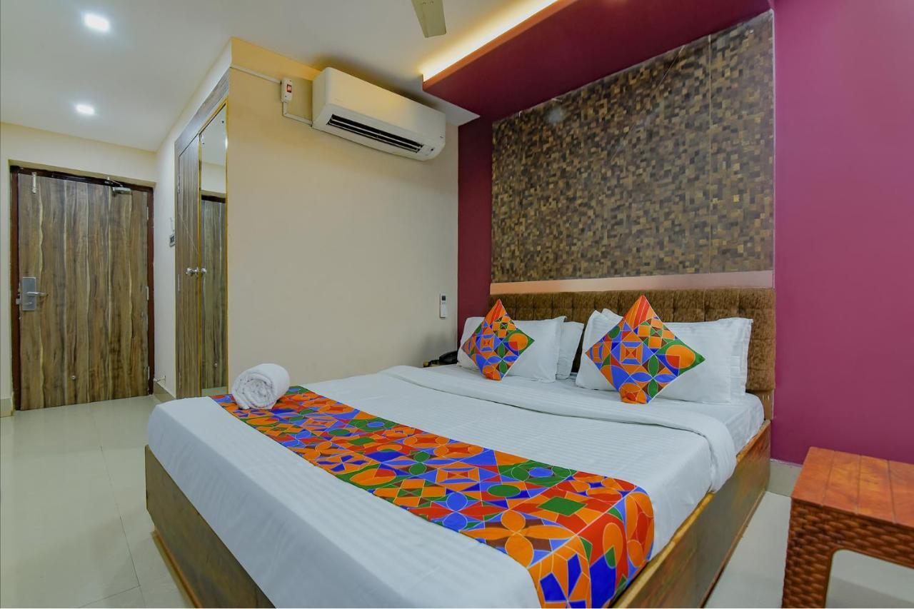 Fabhotel Middleton Desire - Nr Niladri Vihar Square Бхубанешвар Екстер'єр фото