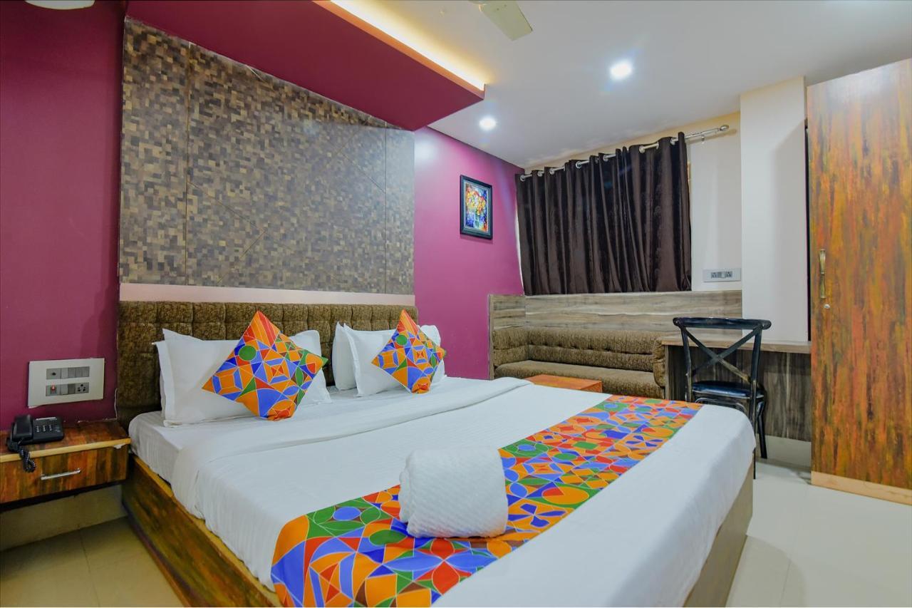 Fabhotel Middleton Desire - Nr Niladri Vihar Square Бхубанешвар Екстер'єр фото
